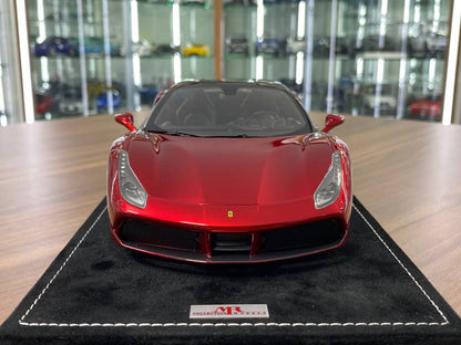 1:18 Resin MR Collection Models Ferrari 488 GTB – Red / Black Roof (Limited Edition)