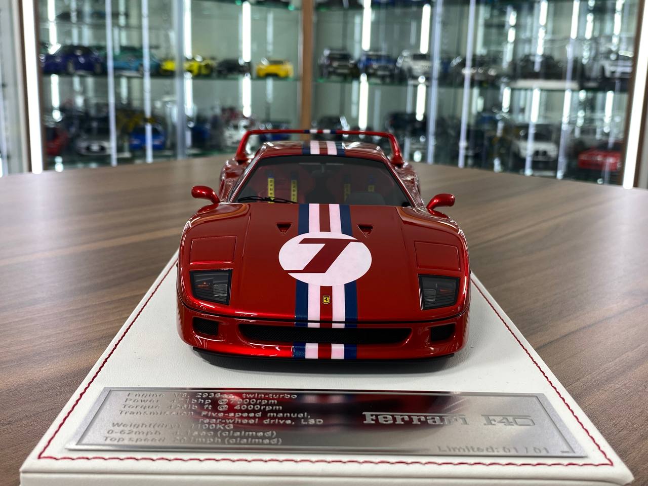 1:18 Resin Model – Davis & Giovanni Ferrari F40 Red Limited 1 of 1