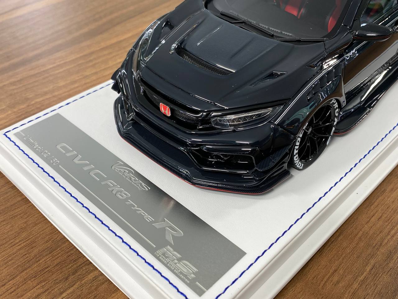 1:18 Resin – M.S. Miniature Special Honda Civic FK8 Type R (Varis) – Crystal Black Pearl – Limited 50 pcs