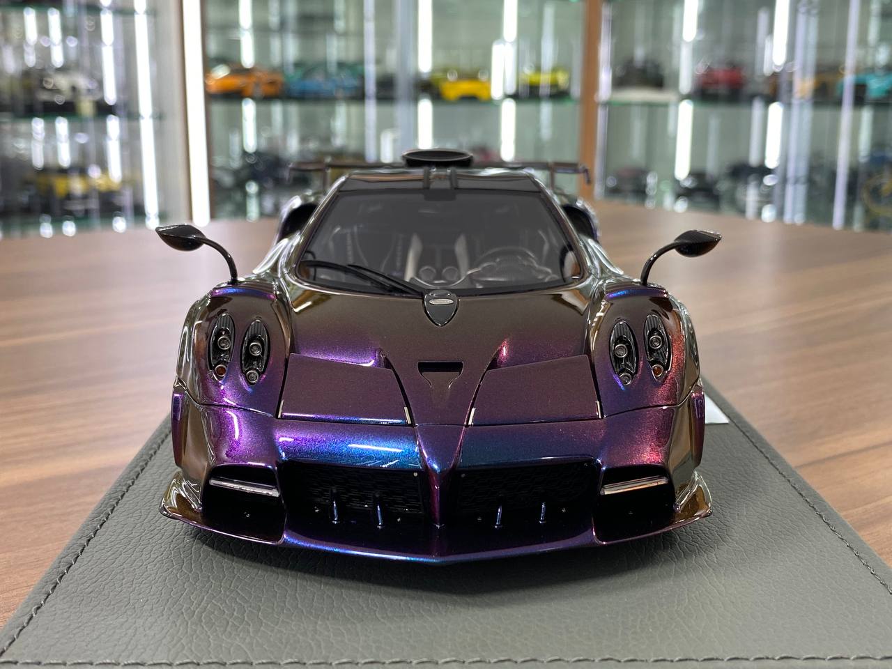 1/18 Resin BBR Models Pagani Imola (2020) - Chameleon (Limited 100 pcs)