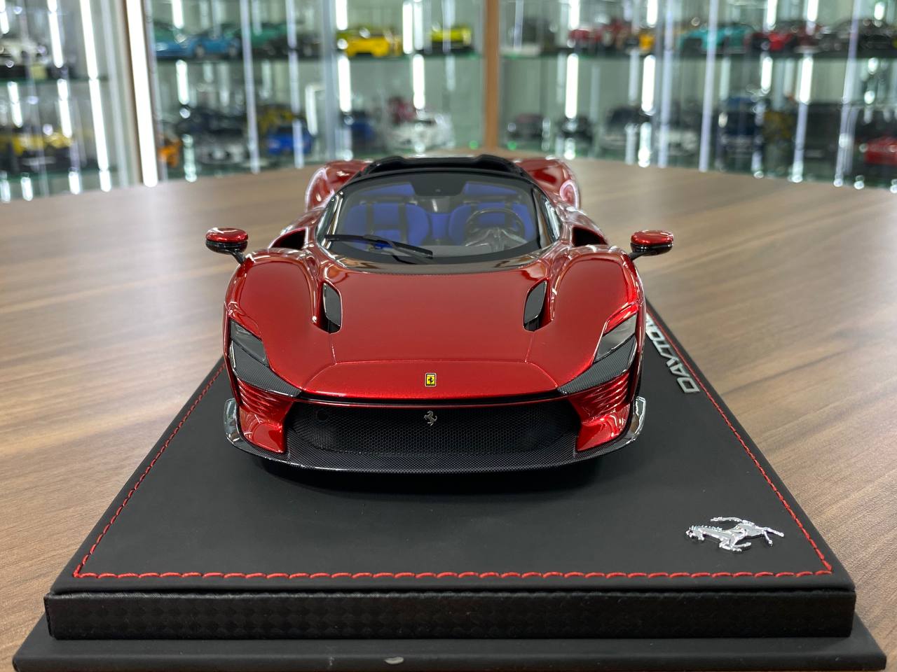 1/18 Resin Model – BBR Models Ferrari DAYTONA SP3 Rosso Magma  Limited-899 pcs