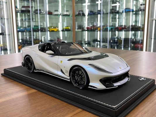 1/18 Resin  – BBR Models Ferrari 812 CompetizioneA ( Aperta )Bianco Onda Marina Matt Limited-136 pcs