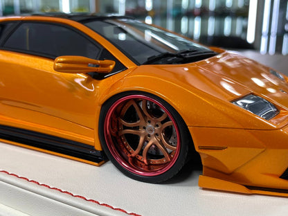 1/18 Resin  – Davis & Giovanni Lamborghini DIABLO 6.0 Arancio Atlas Limited- 30 pcs