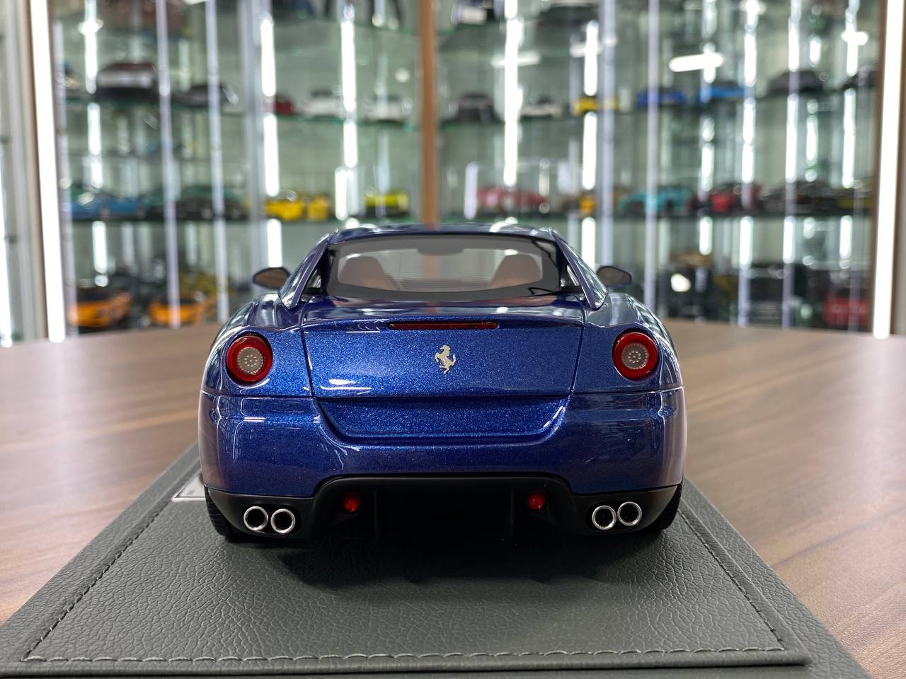 1/18 Resin BBR Models Ferrari 599 GTB Cambio Manuale Blu Mirabeau Ltd.Edn. 72 pcs