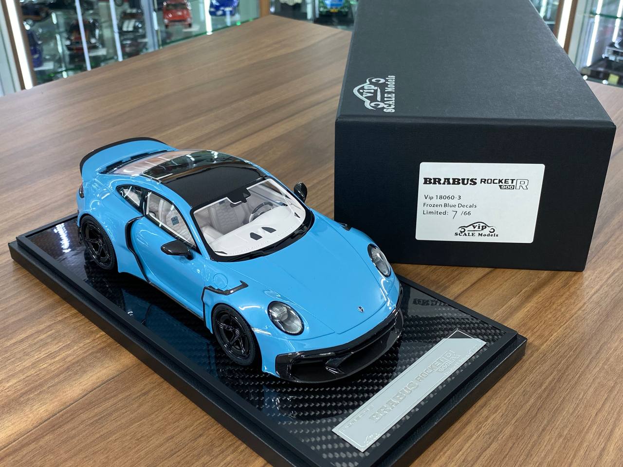 1/18 Resin – VIP Model Porsche BRABUS Rocket 900 R Frozen Blue Decal Ltd.Edn. 66 pcs