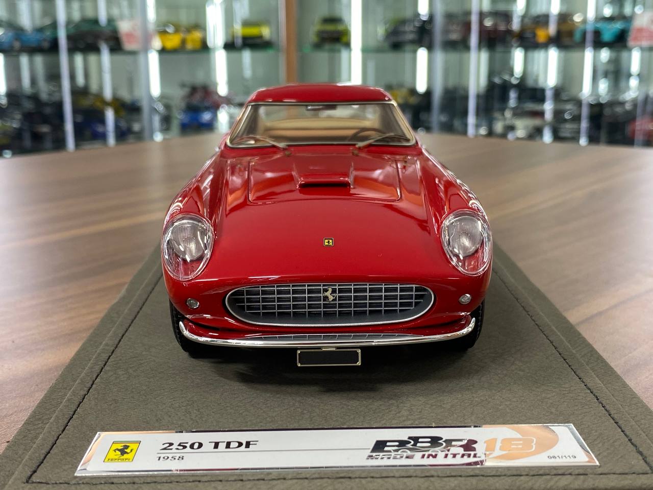 1/18 Resin Model – BBR Deluxe Ferrari 250 TDF Faro Carenato 1958 Red  Limited Edition: 119 pcs