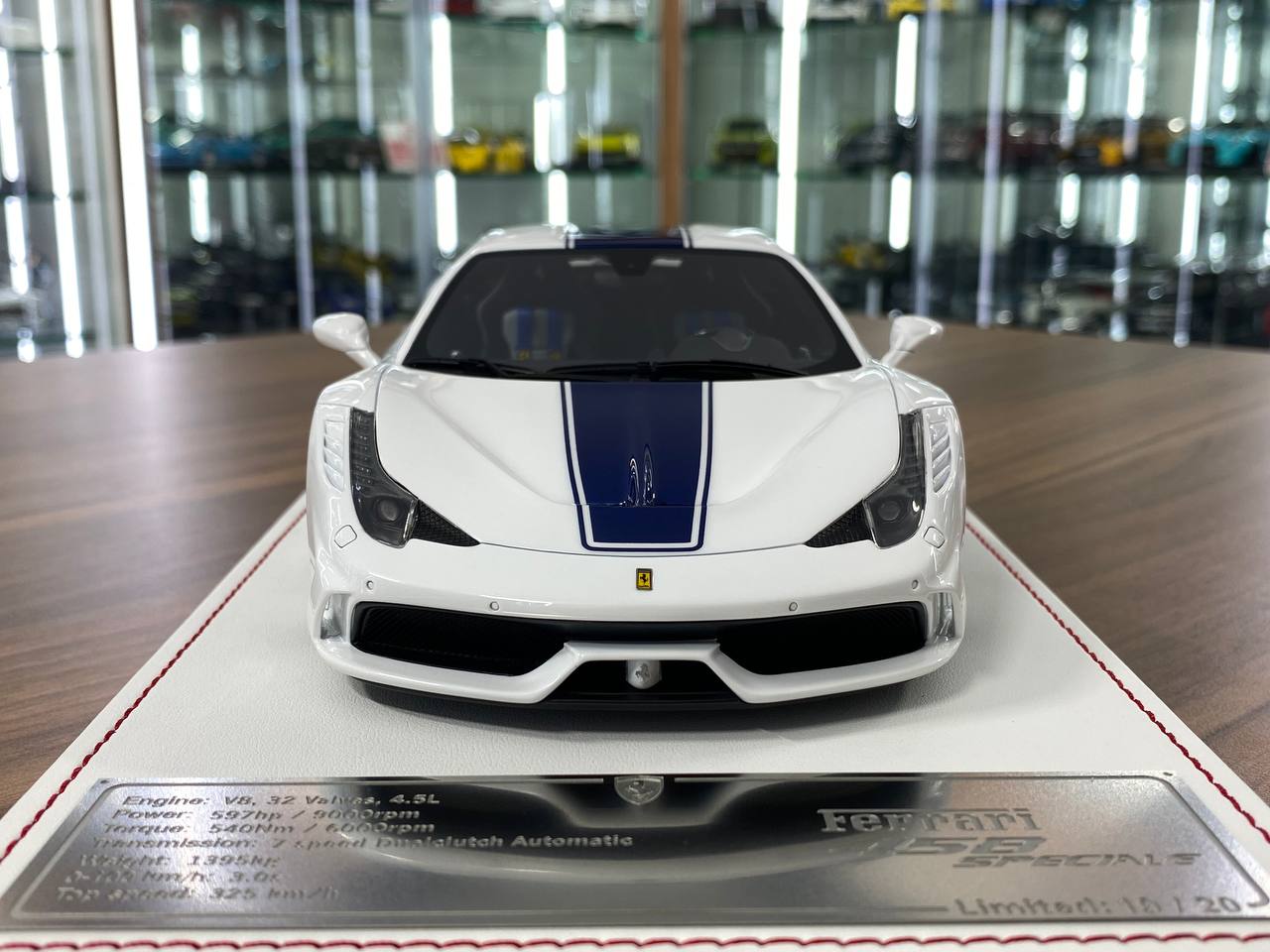 1/18 Resin – Davis & Giovanni Models Ferrari 458 Speciale) White with Metallic Blue Stripe  Limited Edition: 20 pcs