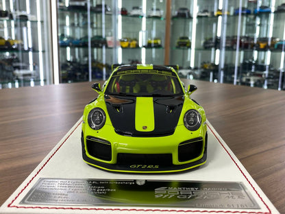 1/18 Resin – Davis & Giovanni Porsche 911 GT2 RS MR Neon Yellow / Black  Limited Edition: 1 of 1