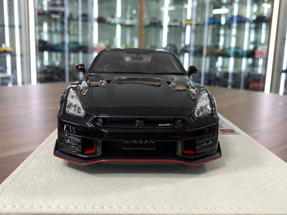 1/18 Resin Model – Nissan GT-R R35 NISMO Special Edition | Make Up |Black / Carbon Fiber Hood