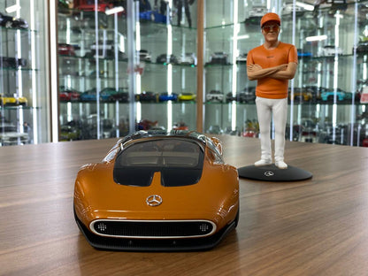 1/12 Diecast Model – Mercedes-Benz Vision One-Eleven | NZG Modelle GmbH Dealer Edition | Golden Wagener | Limited 1111 pcs | Full Opening