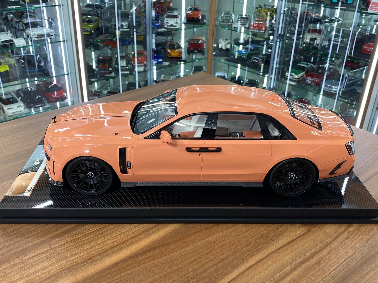 1/12 Resin Model – Rolls Royce Ghost | VMB Model | Coral Red | Limited 30 pcs