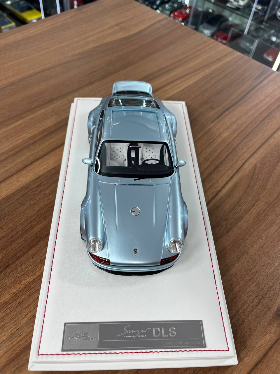 ★ 1/18 Porsche Singer DLS by Ivy Models – Ice Blue | Limited to 40 Pieces