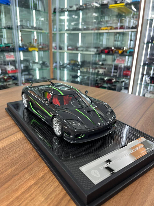 1/18 Koenigsegg CCX Edition Carbon Fiber Green Stripe | VMB Model | Limited 30 Pcs