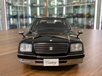 1:18 Diecast Model Toyota Century 1997 Black | Almost Real | Full-Opening