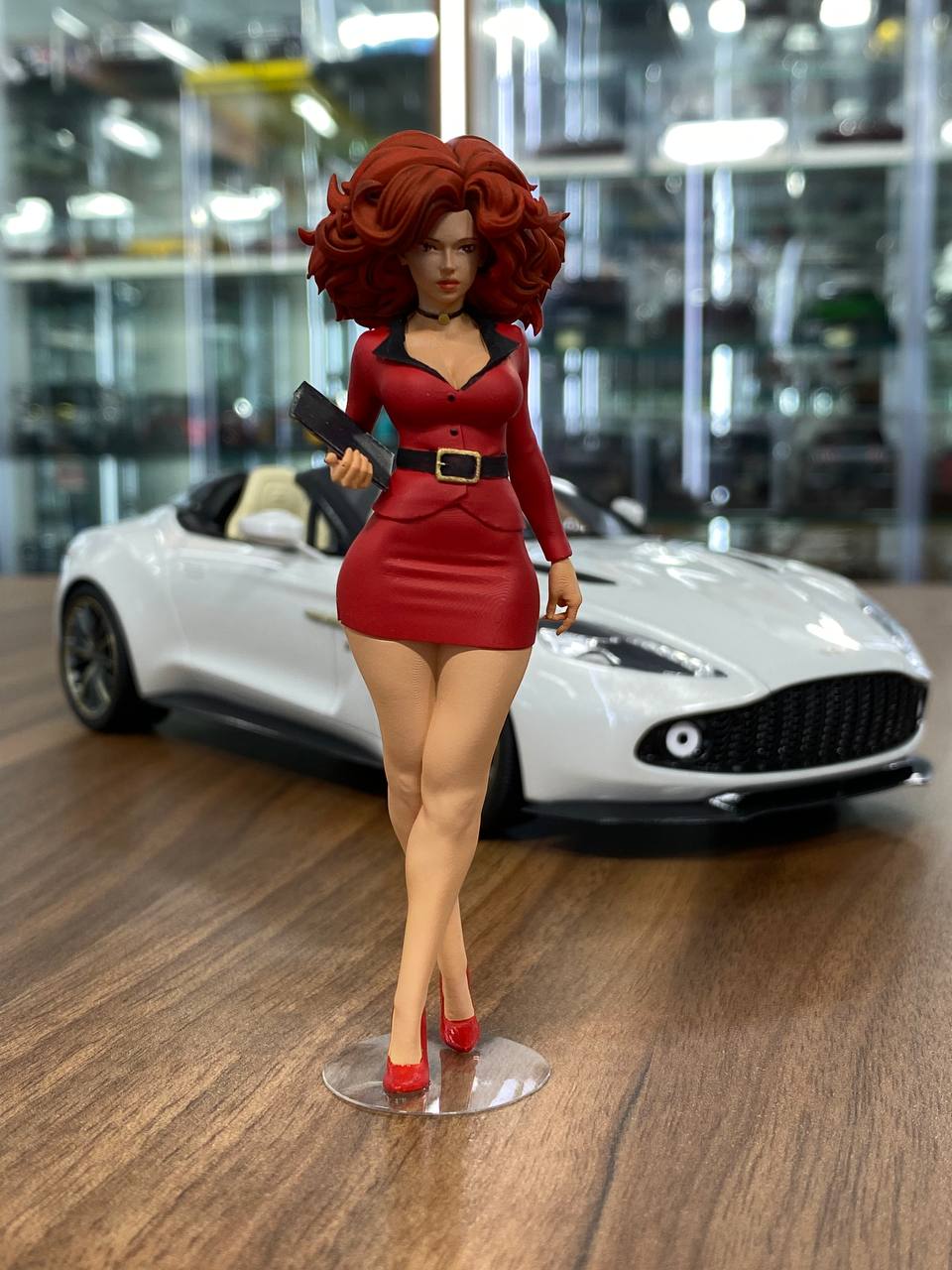 1/18 Resin - Miss Sara Bellum ( The Powerpuff Girls )(Hand Made / Painted) Scale Figure