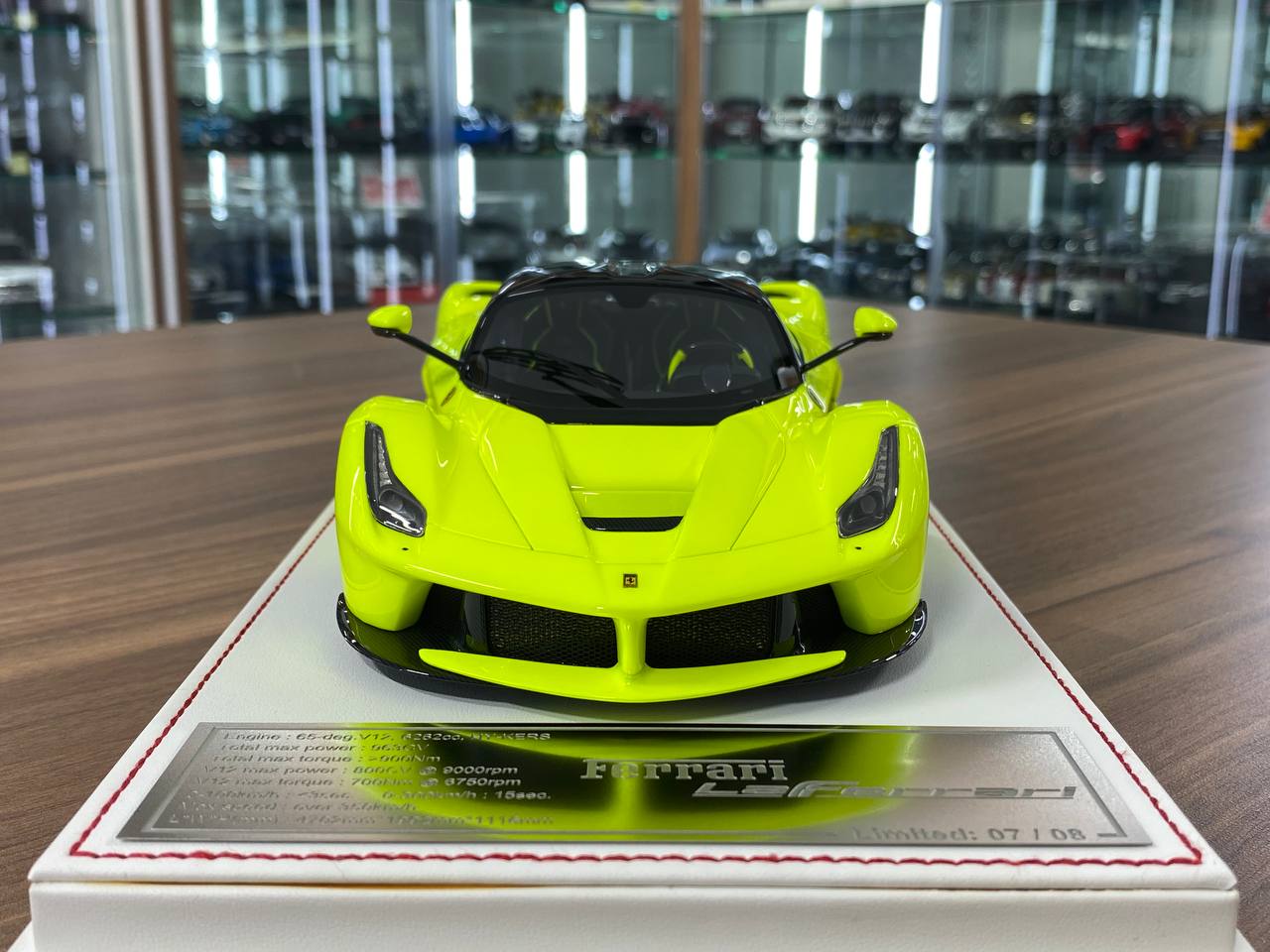 1/18 Ferrari LaFerrari by Davis & Giovanni fluorescent yellow with Black Roof