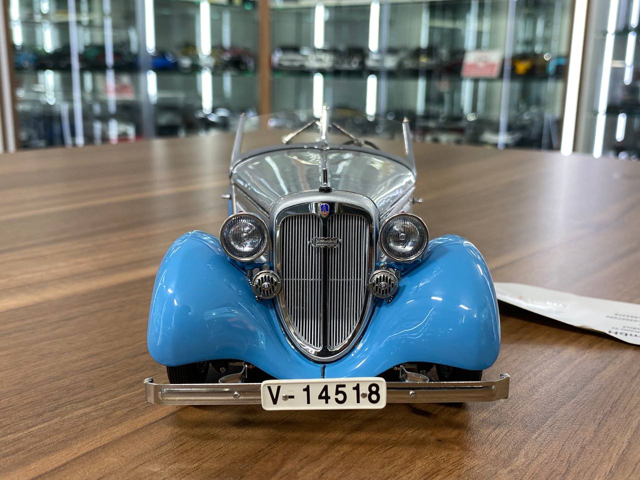 CMC Audi Front 225 Roadster 1935 Model [1/18 Diecast