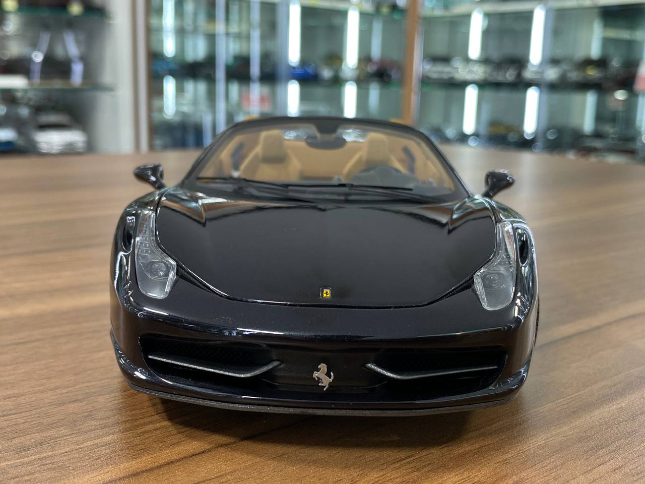 Hot Wheels Elite Ferrari 458 Spider -[ 1/18 Diecast, Black