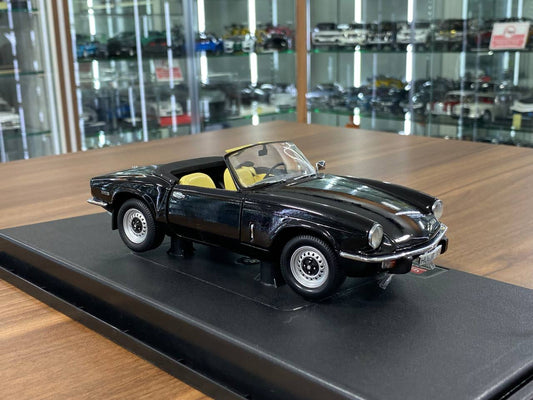 1/18 Diecast Sun Star Triumph Spitfire MK IV BLACK 1970 Miniature Car