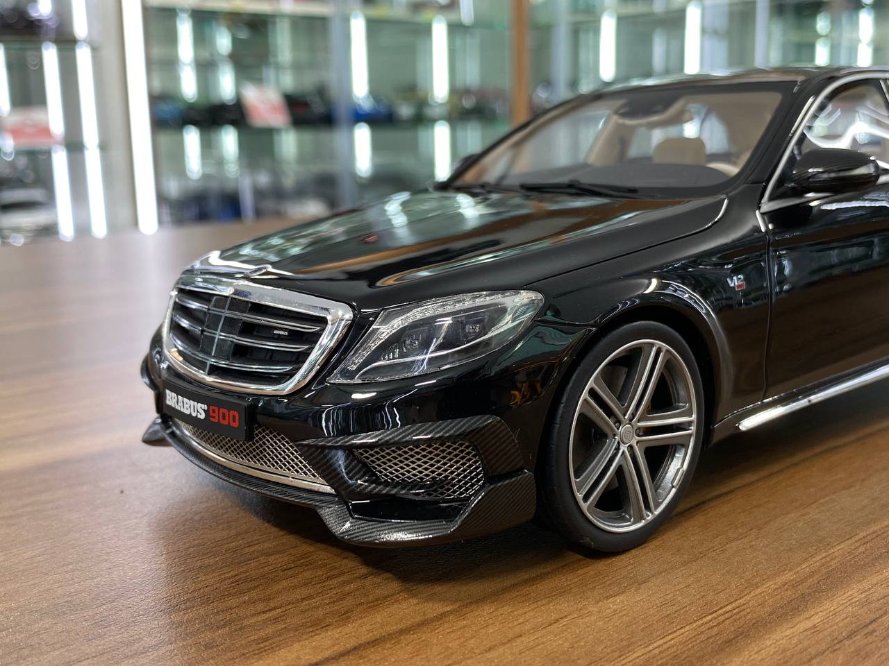 1/18 Resin Mercedes-Benz Brabus 900 Black Model Car by GT Spirit