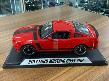 1/18 Diecast Ford Mustang BOSS 302 Red Model Car - Shelby Legend
