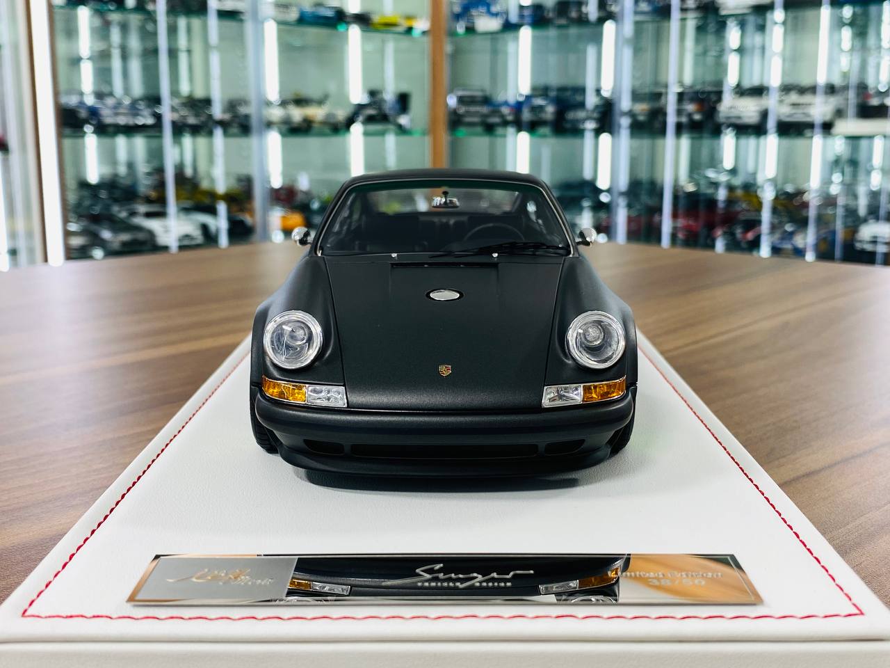 Ivy Model Porsche 911 Singer – 1/18 Resin Model, Matt Grey, Limited 51