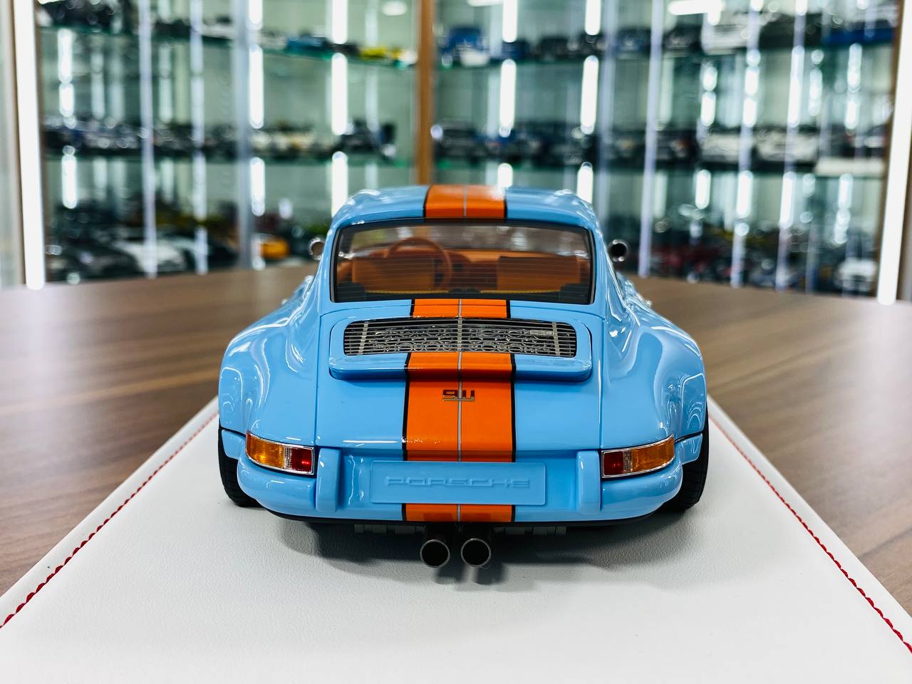 Ivy Model Porsche 911 Singer – 1/18 Resin Model, Gulf Blue, Limited 54