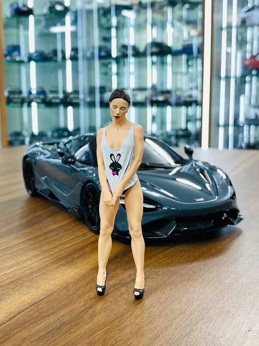 1/18 Scale Action Figure - Lady in White Tank Top