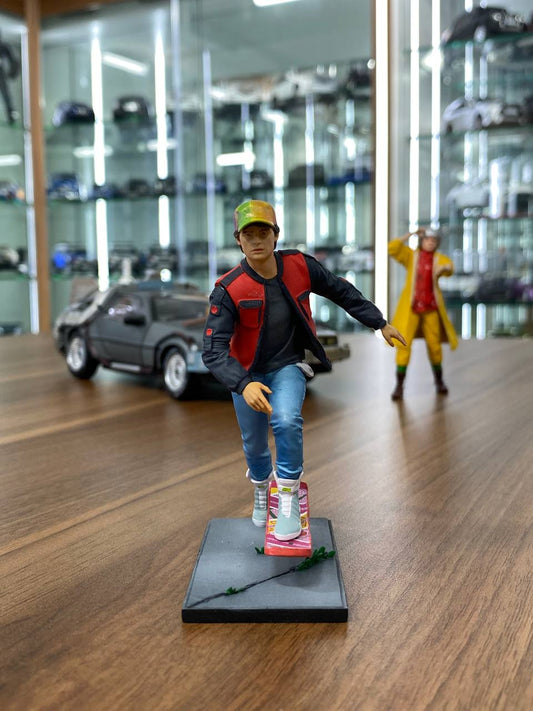 1/18 Resin Scale Figure (Hand Made / Painted) Back To The Future ( Marty McFly )