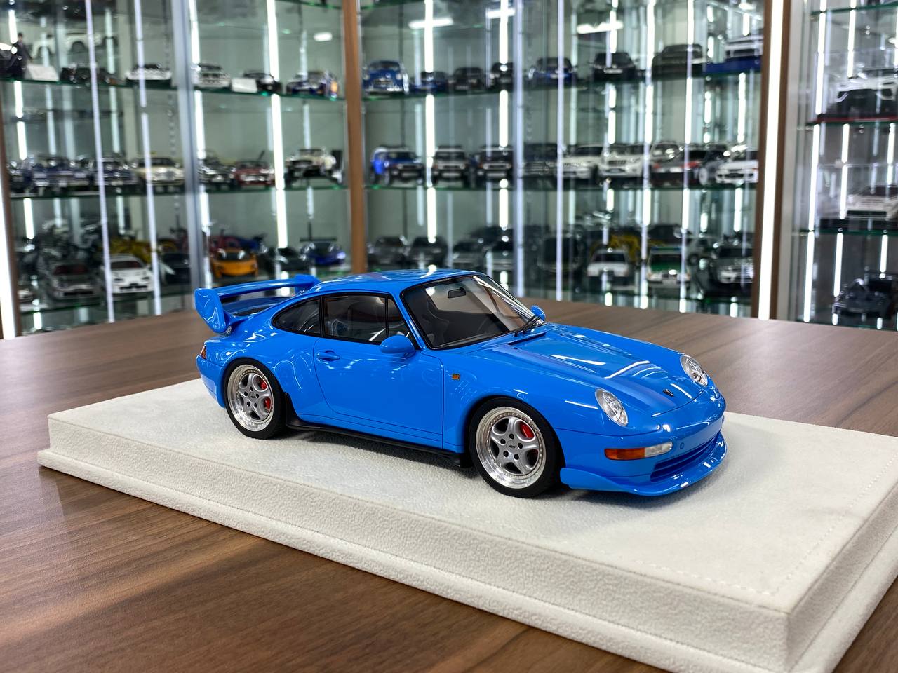 1/18 Resin Model – Porsche 911 (993) Carrera RS 1995 (Japan Ver.) by Make Up