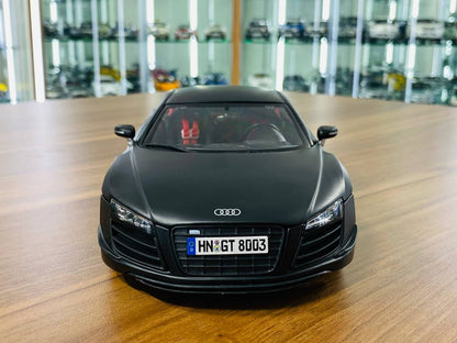 1/18 Diecast Full opening  Maisto AUDI R8 GT in Matt Black