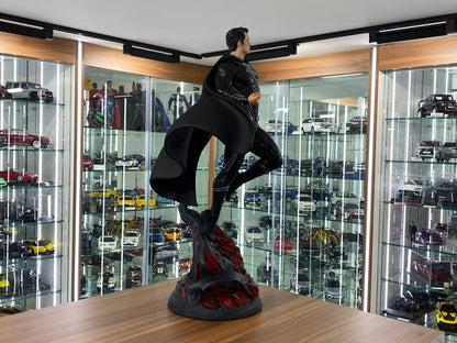 SUPERMAN  Black Suit “Justice League” Figure