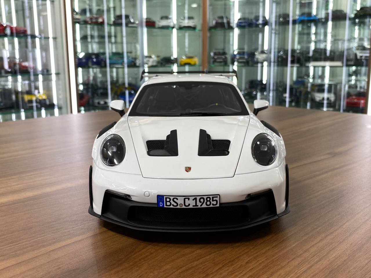 1/12 Metal Diecast – Norev Porsche 911 GT3 RS – White / Red Rim