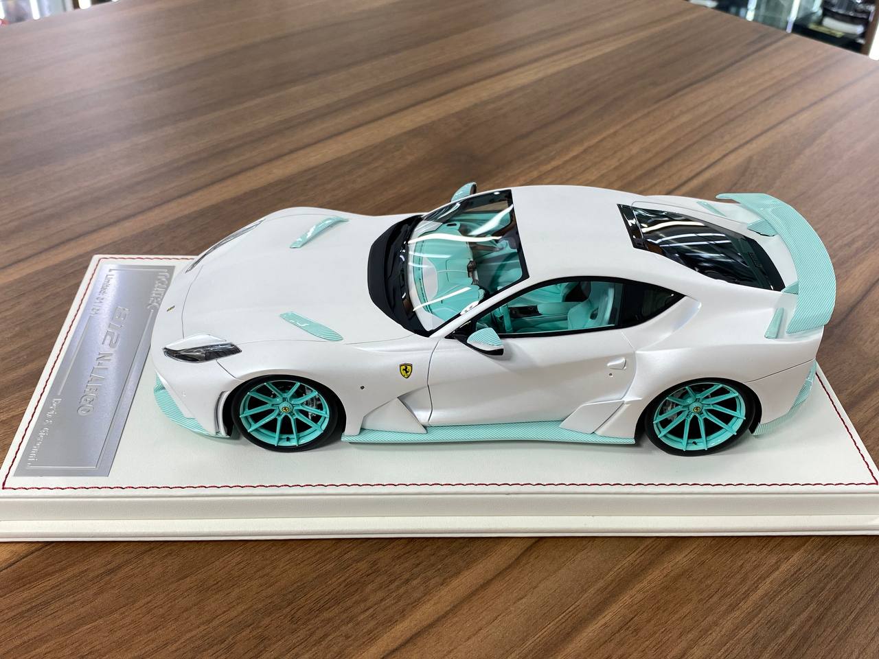 1:18 Resin Model – Davis & Giovanni Ferrari 812 N-Largo Novitec Matt Pearl White / Tiffany Limited 1 of 1