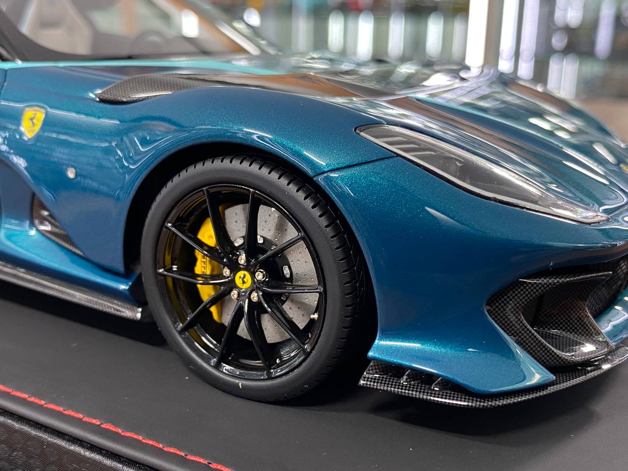 1/18 Resin  – BBR Models Ferrari 812 CompetizioneA ( Aperta ) Blue Capri Limited-90 pcs