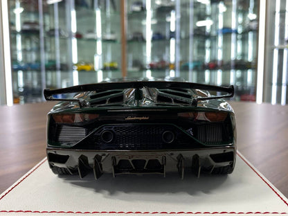 1/18 Resin – Dino Models Lamborghini AVENTADOR SVJ  Limited 10 pcs Bianco Aether/Verde Hydra