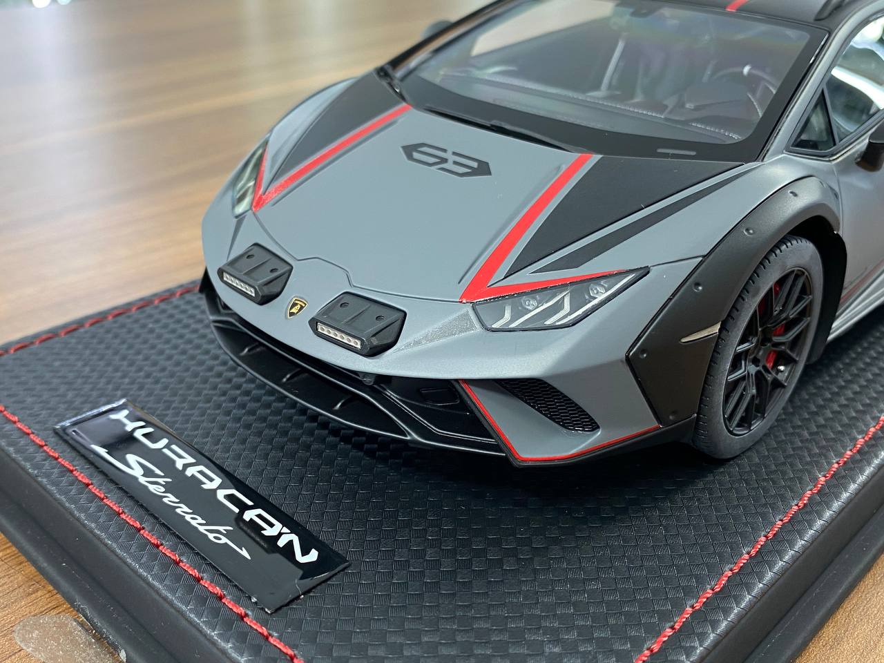 1/8 Resin MR Collection Lamborghini Huracan Sterrato Grigio Vulcano Ltd.Edn.99 pcs