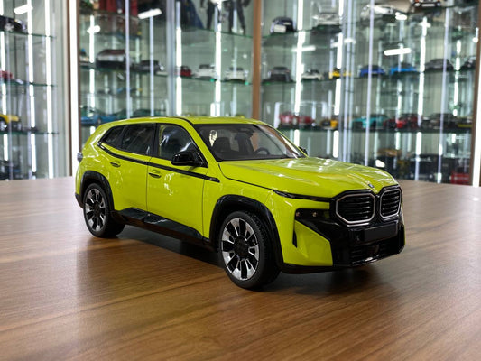 1/18 Metal Diecast Model – Minichamps BMW XM 2023 in Yellow