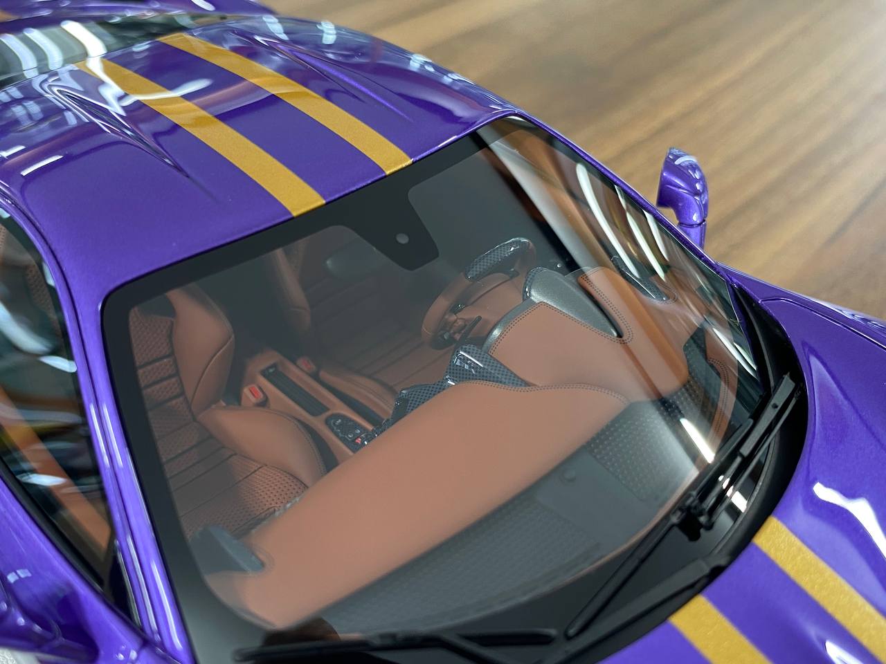 1/18 Resin – Dino Models Ferrari 458 Speciale Purple with Metallic Blue Stripe Limited Edition: 20 pcs