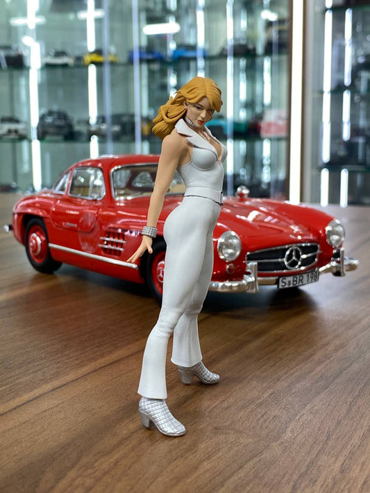 1/18 Resin Scale Figure (Hand Made / Painted) Dazzler ( X Men ) White Dress