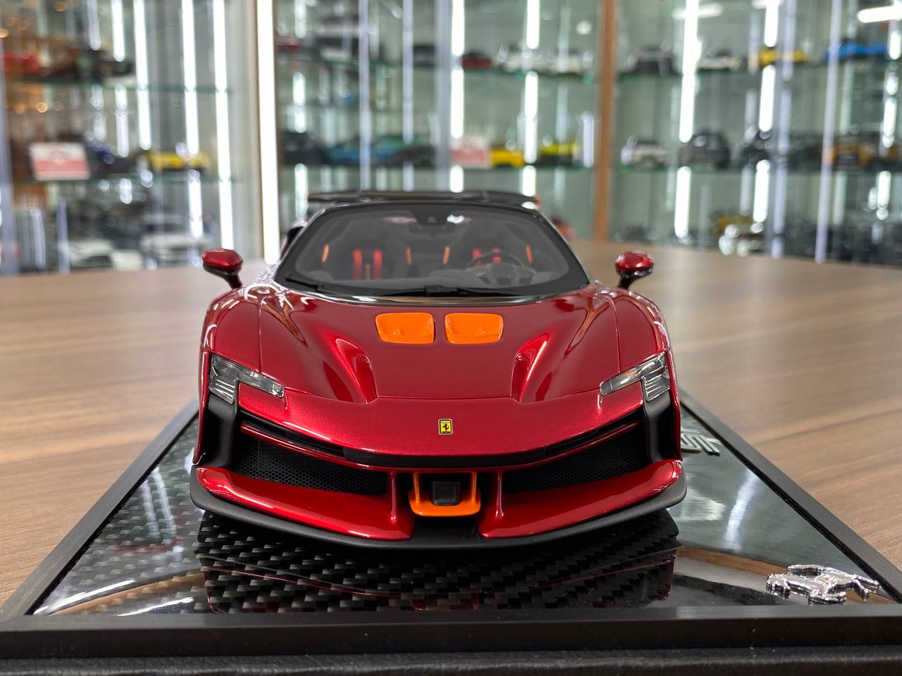 1/18 Resin Model – Ferrari SF90 XX Spider | BBR Models |Rosso Fuoco