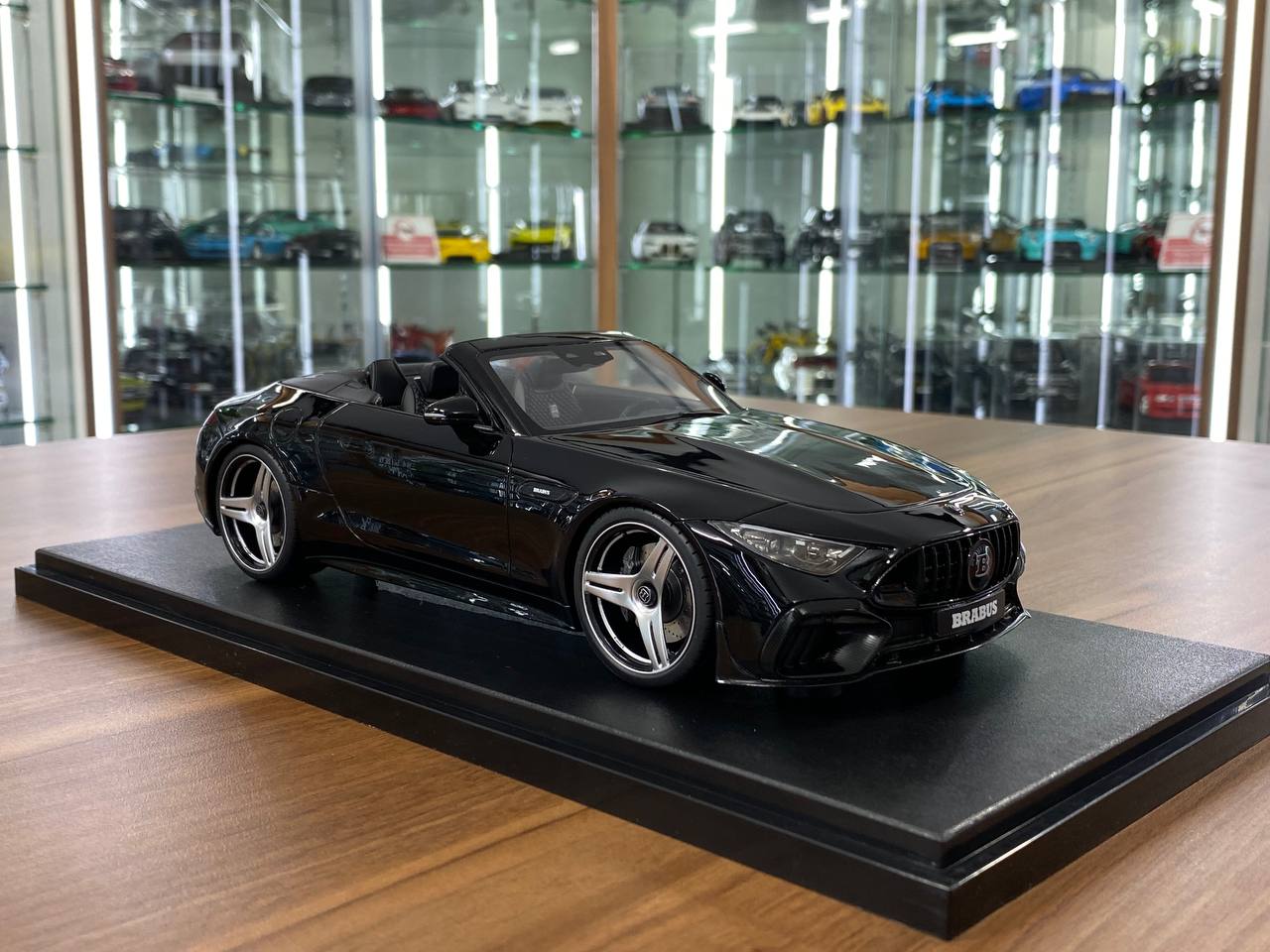 1/18 Resin Model – BRABUS 750 BODO BUSCHMAN EDITION | GT Spirit | Black