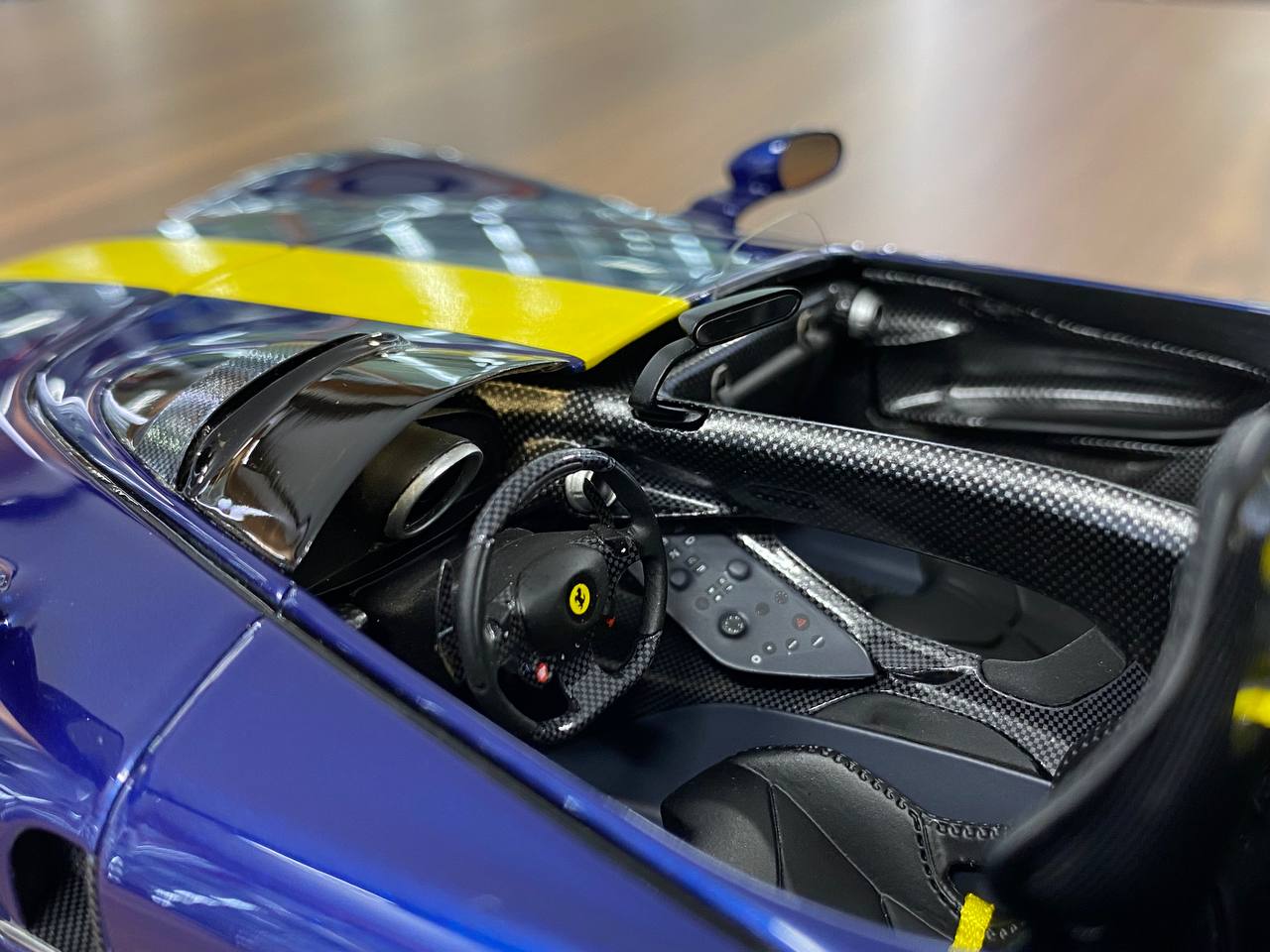1/18 Resin – BBR Models Ferrari Monza SP2 Blue Tour de France / Yellow Stripe Ltd.Edn. 109 pcs