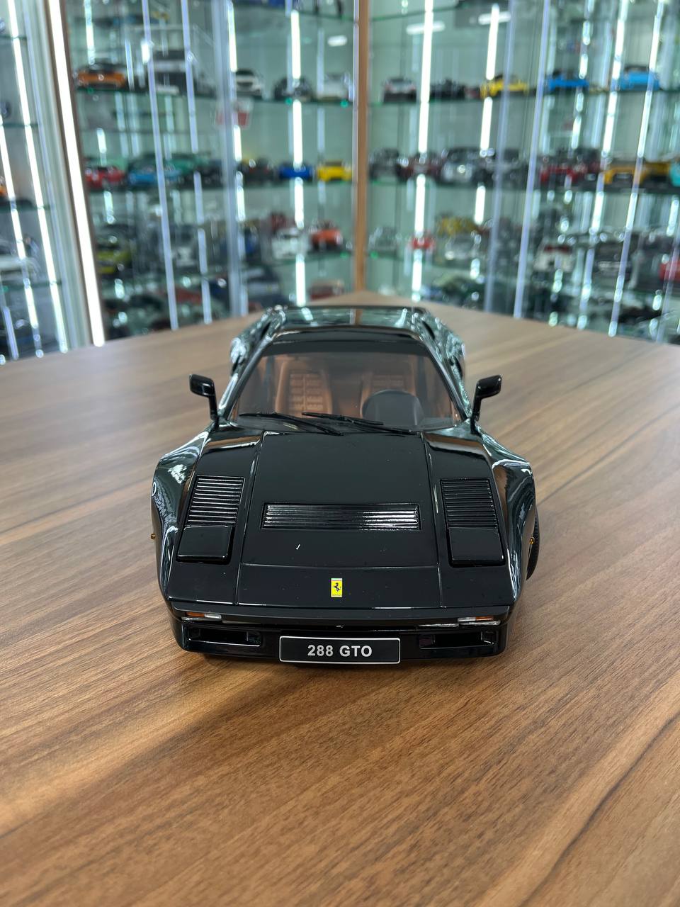 🏎️ KK Models 1:12 Ferrari 288 GTO – Black | Diecast | Partial Opening