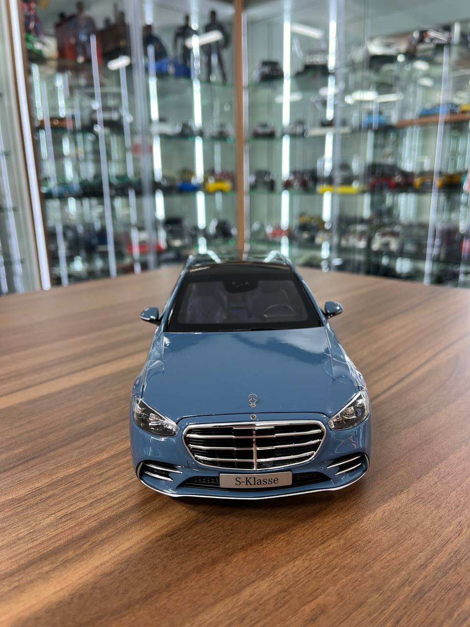 1/18 Mercedes-Benz S-Class | Blue Grey | Norev Diecast | Full Opening