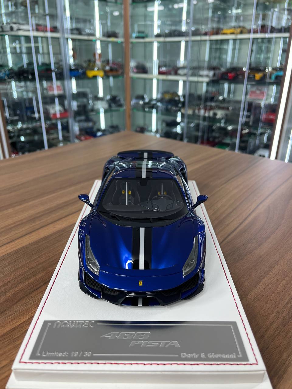 1/18 Resin Ferrari 488 Pista Metallic Blue with Black & White Stripe – Davis & Giovanni | Limited to 30 pcs