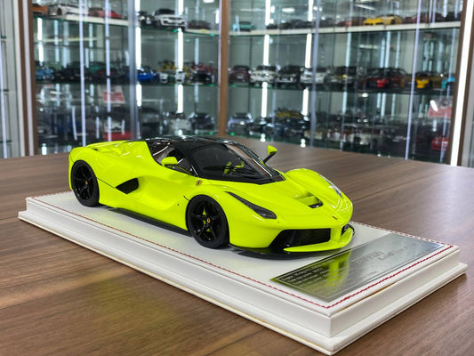 1/18 Ferrari LaFerrari by Davis & Giovanni fluorescent yellow with Black Roof