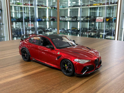 1/18 Diecast Alfa Romeo Giulia GTAm 2020  Red Metallic Bburago Model Car