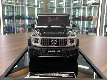 MotorHelix Mercedes-Benz G63 AMG 2019 - 1/18 Resin Model - Silver Black