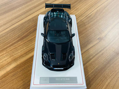 Ivy Model 1/18 Porsche 911 992 GT3 RS Weissach – Matt Black/Red Wheels, Limited to 25 Pcs
